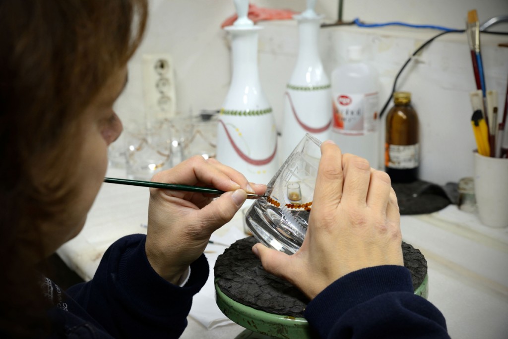 Proceso de elaboracion de una pieza en la Real Fabrica de vidrio de La Granja, cristales, conocer