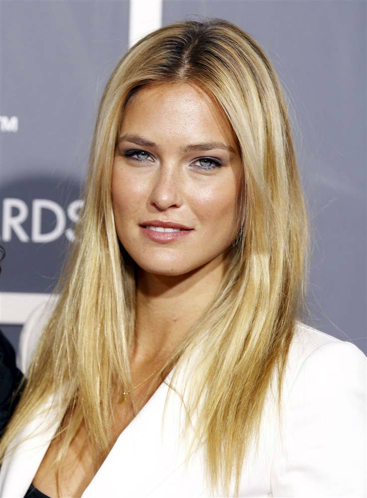 bar refaeli 800