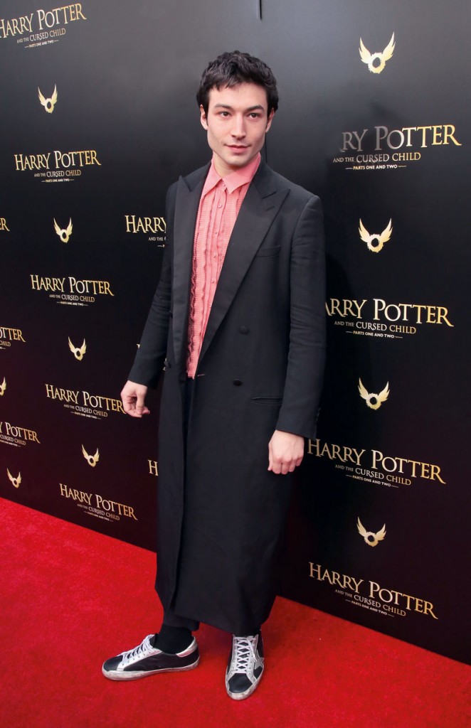 ezra miller gala met nueva york