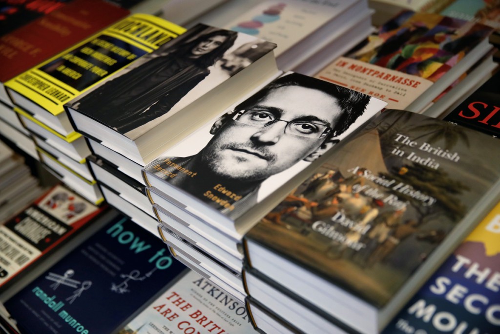 Edward Snowden: "Si algún día caigo por una ventana, tengan por seguro que me han empujado". 3