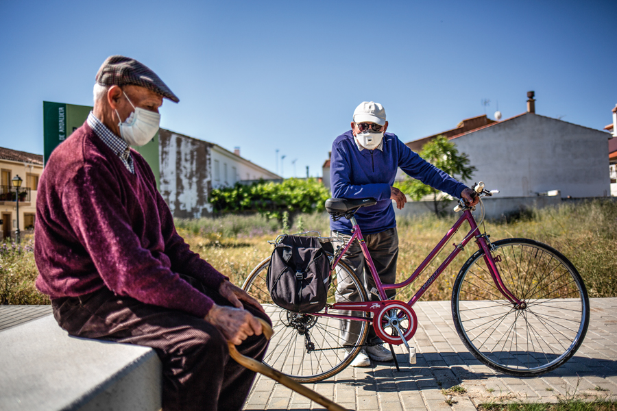 Ancianos, coronavirus y salud mental, ¿y si viene el bicho? 3